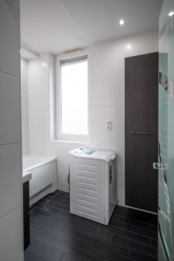 Spacious 3-Room Apartment With Free Parking Βουδαπέστη Εξωτερικό φωτογραφία